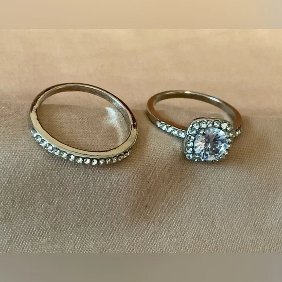 Elegant 2 Piece set, Size 9, BN - Picture 3 of 4